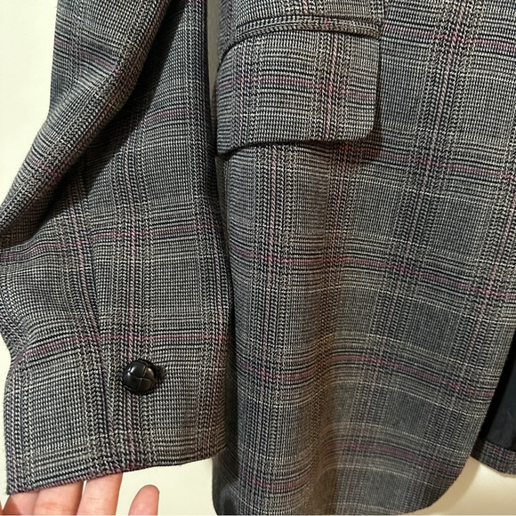 Calvin Klein Open Front Blazer - Picture 4 of 4